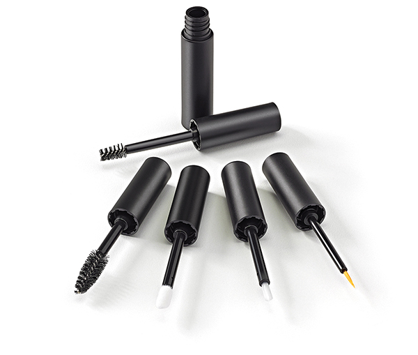 Qosmedix introduces matte black vial with interchangeable applicator tips