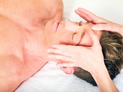 Record levels of men gain beauty qualifications