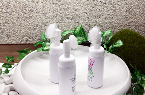 Reinventing the foamer: Apollo’s deep cleansing brush