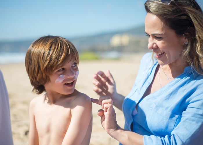 Researchers call on FDA to pull octocrylene-containing sunscreens from shelves
