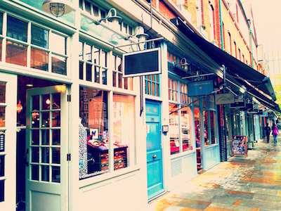 Retail expert says stores need to inspire customers in 2017 