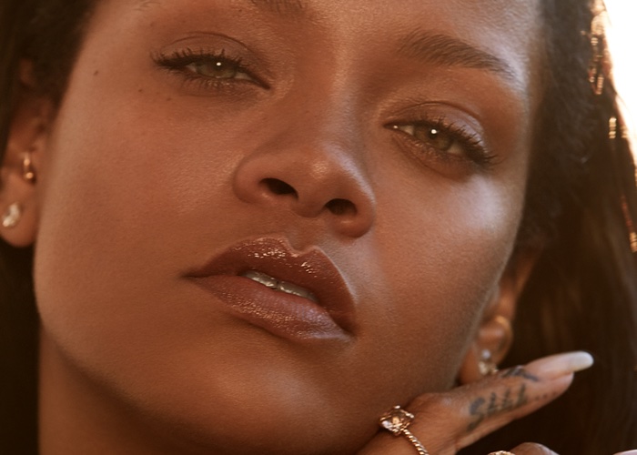Rihanna is officially a billionaire 