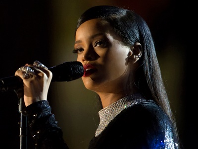 Rihanna to create full beauty range with LVMH