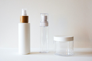 Roma offers bottles, jars and closures with PCR content