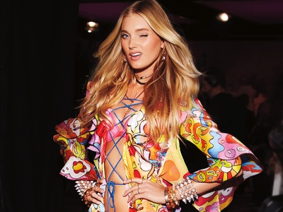Sales of Victoria’s Secret perfume peak near show