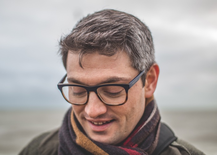 Scientists prove that stress makes hair turn grey

