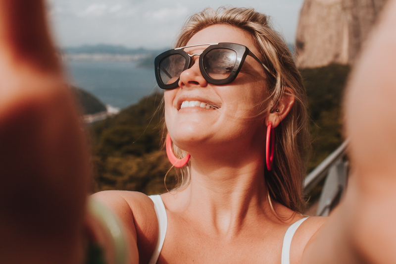 Selfies do not cause poor mental health, study says 