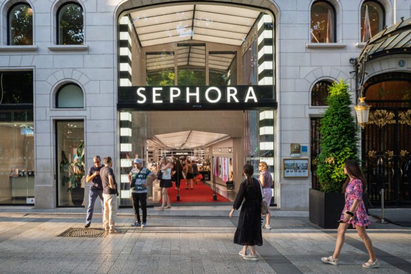 Sephora launches Project Hearts Not Hate initiative to tackle appearance-based hate
