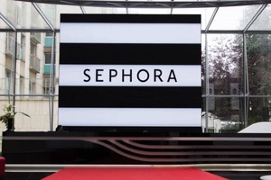 Sephora to sell Russian subsidiary 
