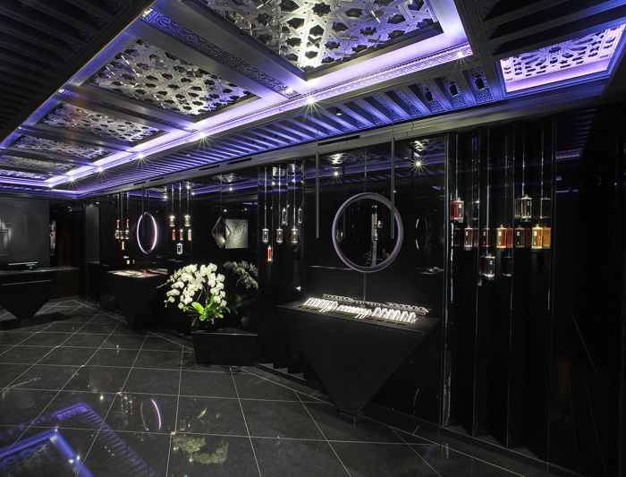 Serge Lutens opens second flagship boutique in Paris