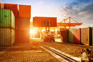 Shipping liquid toiletries 