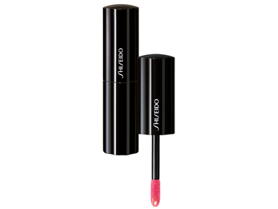 Shiseido cuts profit outlook