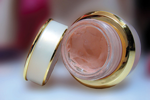 Silicone – smooth operators