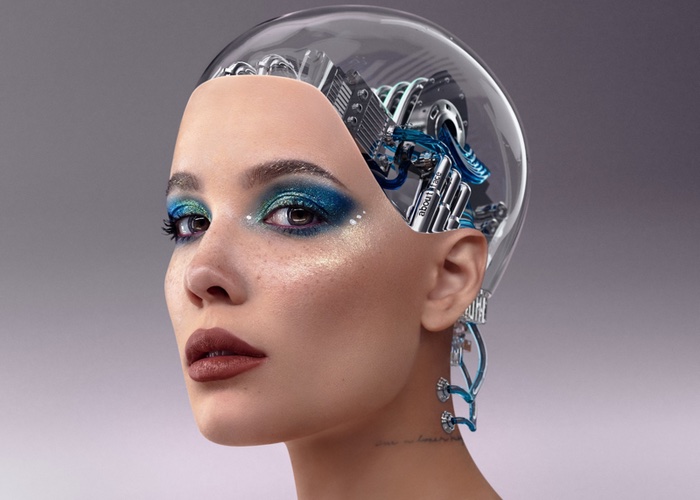Singer Halsey brings futuristic beauty to customers with Fractal glitter 
