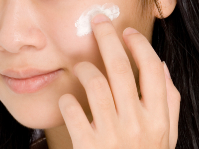 Sirona and Obagi ink skin lightening compound deal

