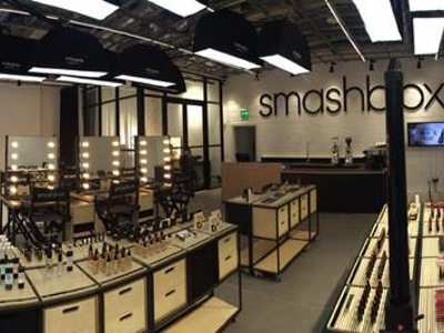 Smashbox launches first ever free-standing store