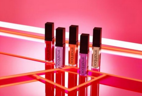 Smashbox launches Light It Up Holiday Collection