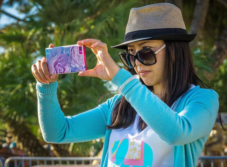 'Snapchat dysmorphia' impacts the cosmetic surgery industry