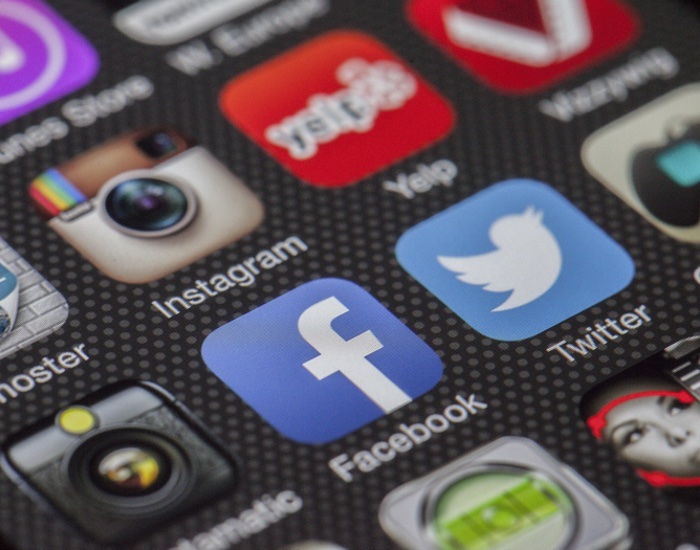 Social media retail conversion soars over last 12 months