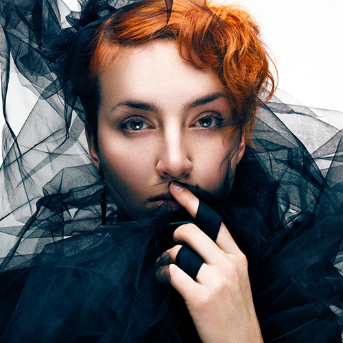 Students illustrate link between fragrance and fashion