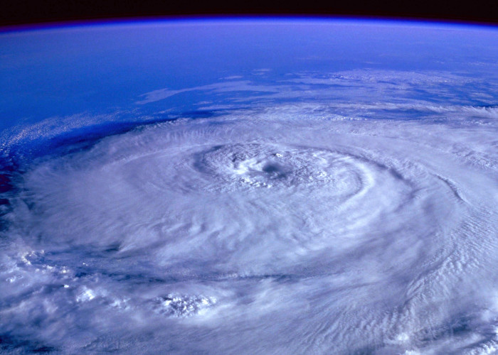 Supply amid disaster: How can the cosmetics industry prepare for the worst?