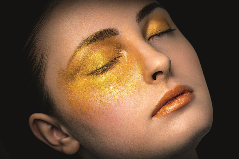 SYNCRYSTAL Soft Autumn Gold: A declaration of love to Indian summer 
