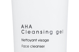 Teoxane combines smoothing ingredients for new cleanser 
