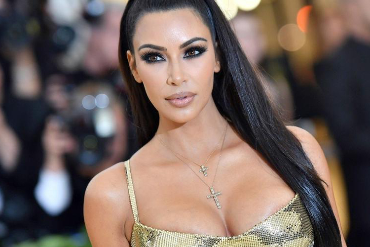 The Kardashian contour under threat by K-beauty 'glass skin' trend sales 