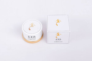 The latest Gold Yumehada Emollient Cream