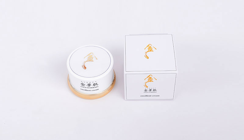 The latest Gold Yumehada Emollient Cream