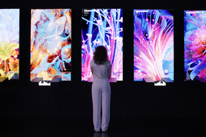 The new L’Oréal Luxe scent that smells like the inside of a computer