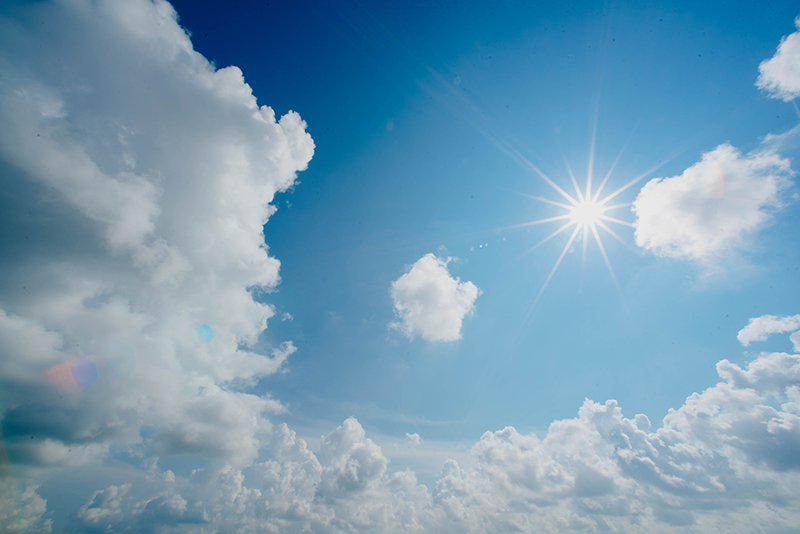 The synergistic benefits of using organic and inorganic UV filters in sun care 