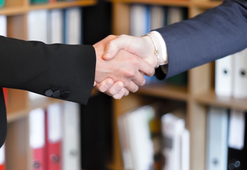 TricorBraun completes purchase of premium glass supplier Vetroelite
