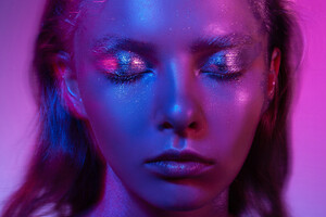 Twinkle, twinkle little stars: How do effect pigments achieve their visual ‘wow factor’?