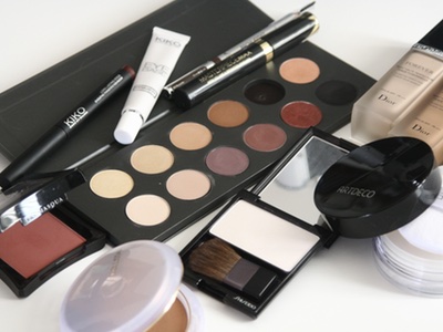 UFC-Que Choisir updates list of harmful cosmetics