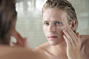 UK consumers still not ready for male make-up