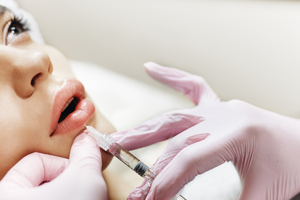 UK government promises crackdown on ‘wild west’ cosmetic procedures