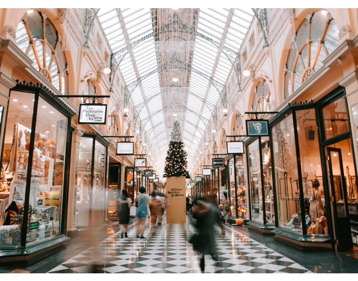 UK shoppers stay away from high street over Christmas amid Brexit fears and the pull of online 