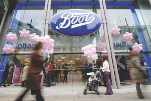 UK to scrap £200 shoplifting threshold in retail crime crackdown