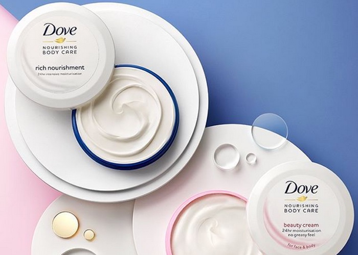 Unilever wins votes from Dutch shareholders to transfer business to London 