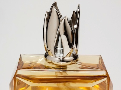 US luxe fragrance industry stagnant