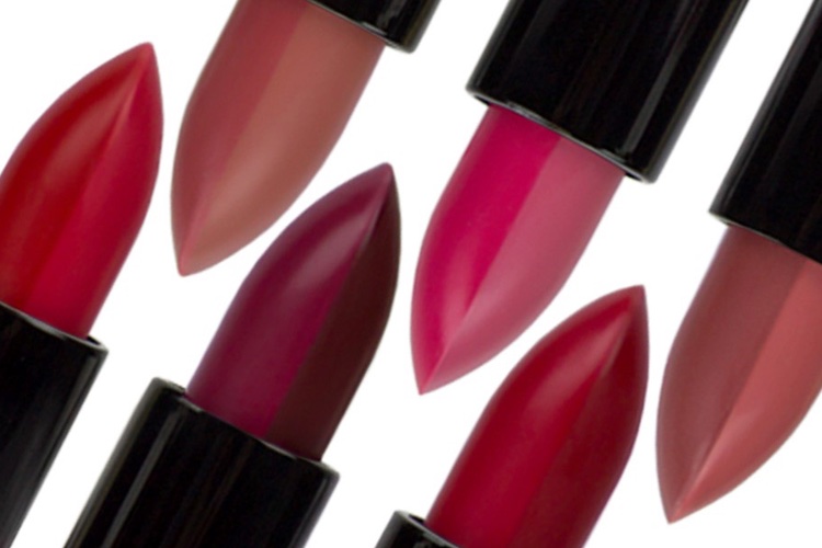 US vegan beauty brand Emani launches in UK