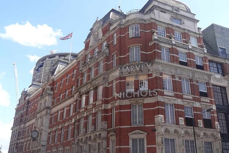 Utopia Skincare signs retail deal with Harvey Nichols