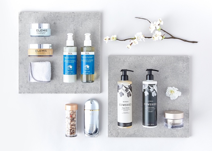 Very.co.uk signs 50 new brands to compete with pure play beauty retailers 
