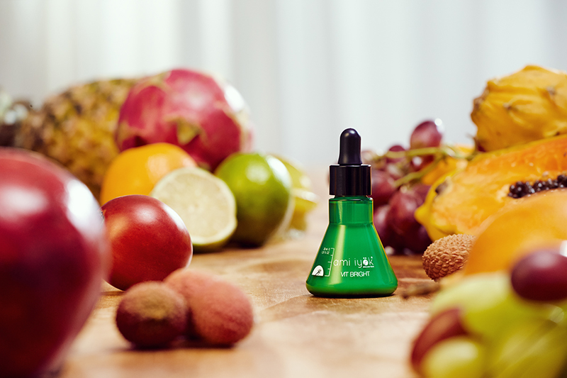 VIT BRIGHT - The new era of green cosmetics