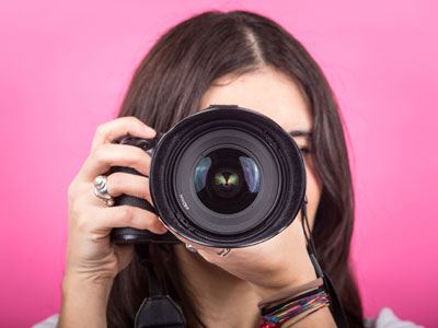 What are the key issues facing vloggers today?
