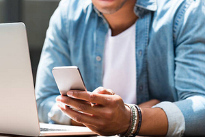What it’s really like to work as a male beauty influencer
