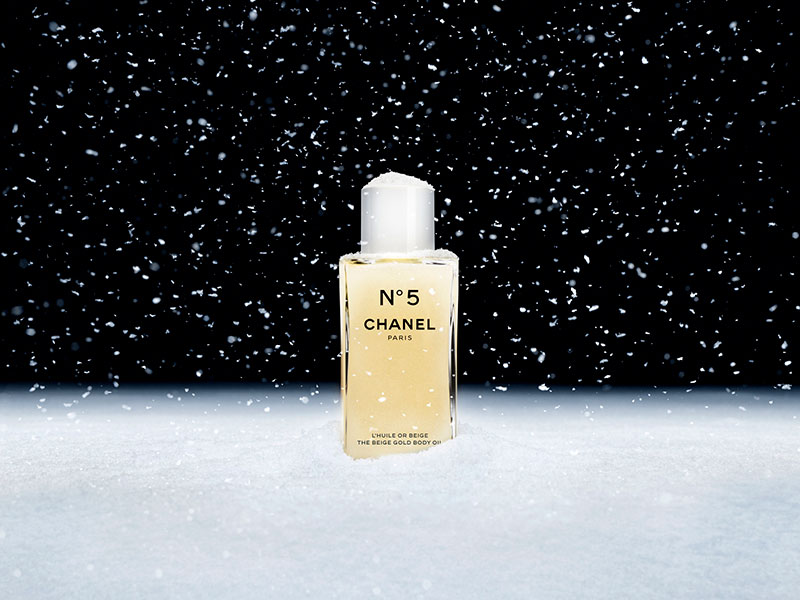 Why body shimmer oils are the winter holiday winner