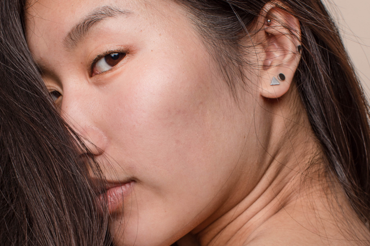Why is this charity urging consumers to stop wearing make-up?