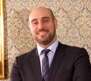 Dr George Samouris